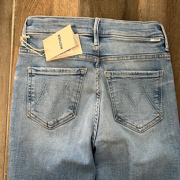 NWT MOTHER The Insider Crop Step Fray Jeans in Limited Edition Size 27 - Picture 8 of 12